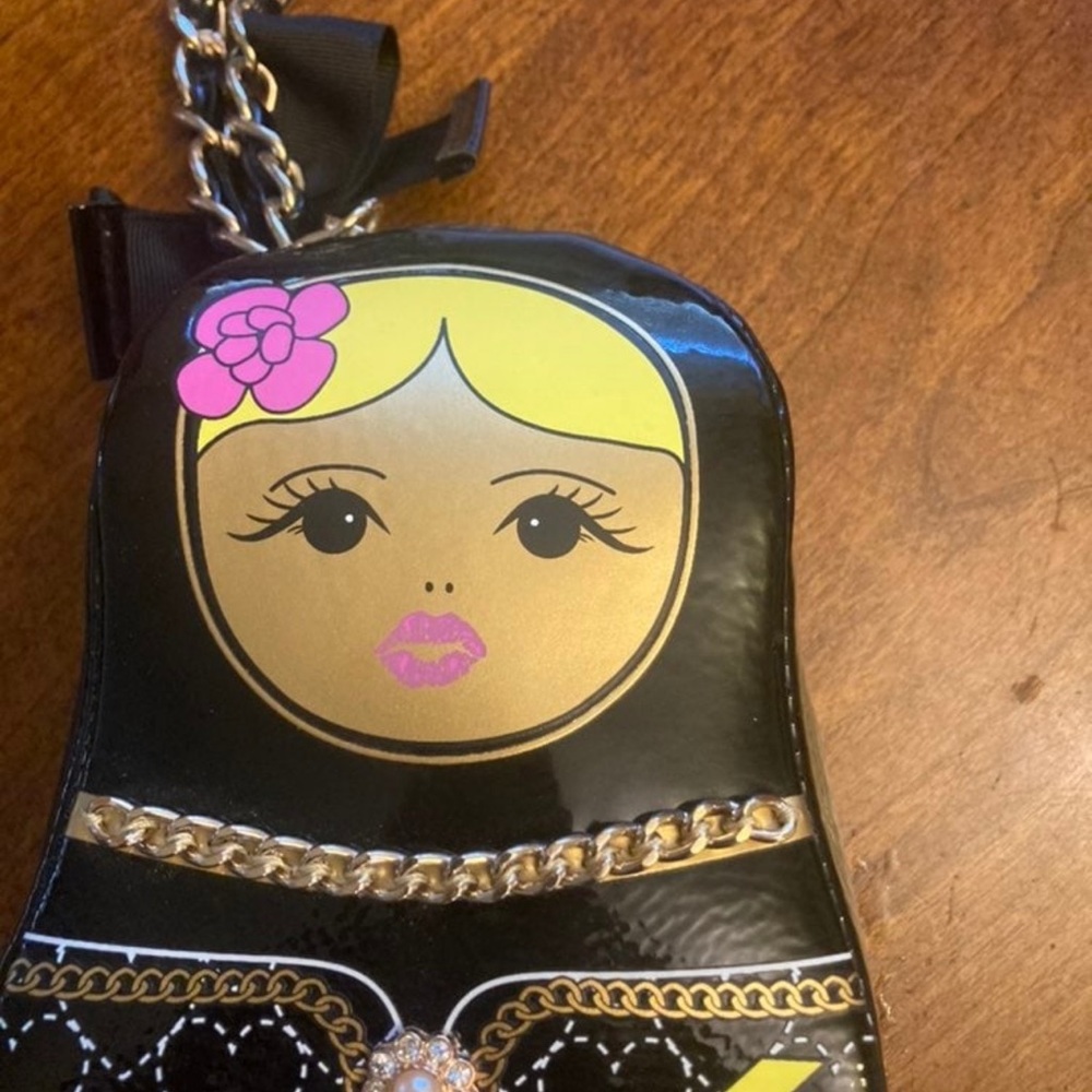 Betsey Johnson be a doll wristlet - Picture 3 of 12